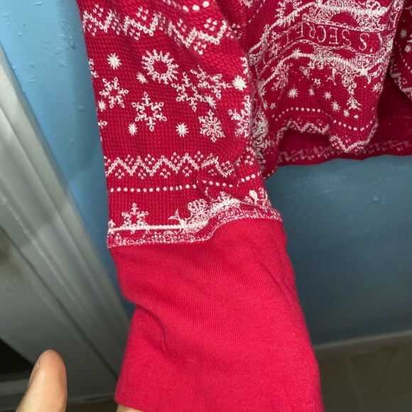 Victoria's Secret Women’s Red Christmas Snowflake Button Up Sweater Size M - Picture 6 of 8
